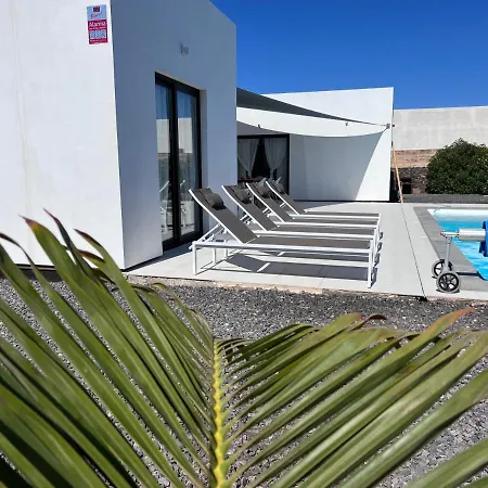 Valentina, Piscine Chauffee Et Serenite 拉哈雷斯