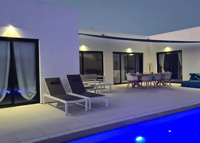 Valentina, Piscine Chauffee Et Serenite *