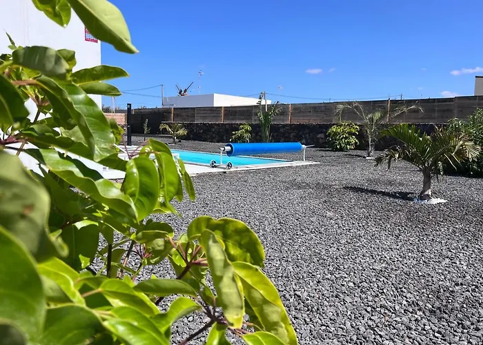 Valentina, Piscine Chauffee Et Serenite * Lajares