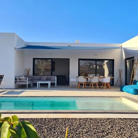 Valentina, Piscine Chauffee Et Serenite * Lajares